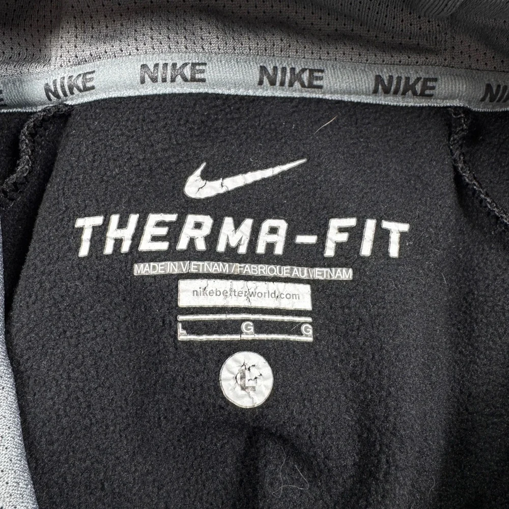 Nike *orders ship